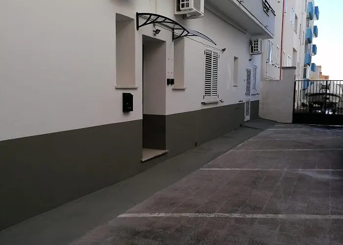 فندق مبيت وإفطار Rimalusa